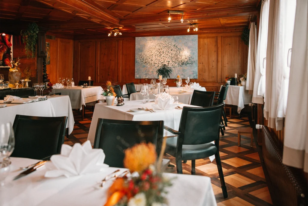 Gasthaus Löwen Menzingen, Gourmet Restaurant, Fine Dine, Gastro, Remy Steiner Photography, Gaststube